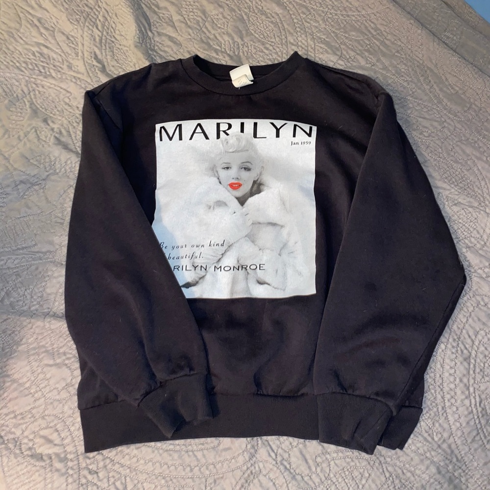 Marilyn Monroe sweatshirt